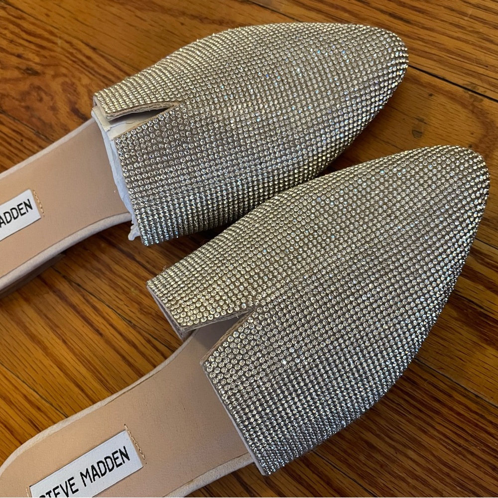 STEVE MADDEN Rhinestone Mule Size 8